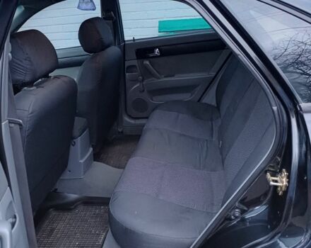 Черный Шевроле Лачетти, объемом двигателя 1.8 л и пробегом 241 тыс. км за 4300 $, фото 3 на Automoto.ua