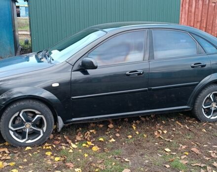 Черный Шевроле Лачетти, объемом двигателя 1.6 л и пробегом 259 тыс. км за 3500 $, фото 9 на Automoto.ua