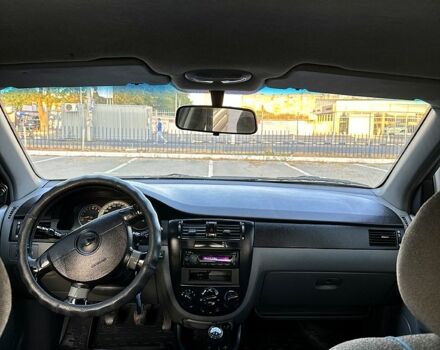 Черный Шевроле Лачетти, объемом двигателя 1.8 л и пробегом 450 тыс. км за 3499 $, фото 6 на Automoto.ua