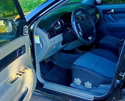 Чорний Шевроле Лачетті, об'ємом двигуна 1.8 л та пробігом 223 тис. км за 3550 $, фото 6 на Automoto.ua