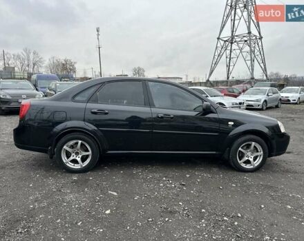 Черный Шевроле Лачетти, объемом двигателя 1.6 л и пробегом 280 тыс. км за 2999 $, фото 9 на Automoto.ua