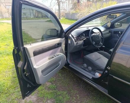 Черный Шевроле Лачетти, объемом двигателя 1.8 л и пробегом 241 тыс. км за 4500 $, фото 4 на Automoto.ua