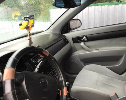 Чорний Шевроле Лачетті, об'ємом двигуна 1.8 л та пробігом 233 тис. км за 4100 $, фото 1 на Automoto.ua