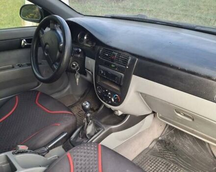 Черный Шевроле Лачетти, объемом двигателя 1.8 л и пробегом 360 тыс. км за 3300 $, фото 2 на Automoto.ua