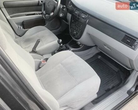 Чорний Шевроле Лачетті, об'ємом двигуна 1.6 л та пробігом 225 тис. км за 3900 $, фото 13 на Automoto.ua