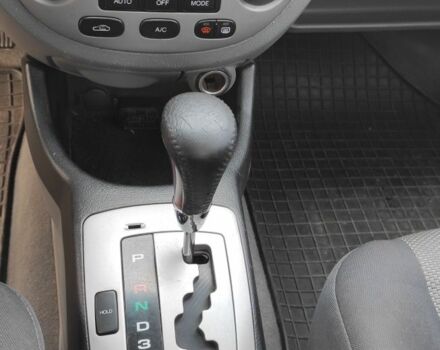 Черный Шевроле Лачетти, объемом двигателя 1.8 л и пробегом 300 тыс. км за 2850 $, фото 4 на Automoto.ua