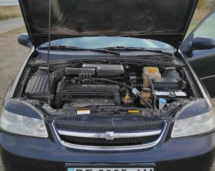 Черный Шевроле Лачетти, объемом двигателя 1.8 л и пробегом 390 тыс. км за 3100 $, фото 3 на Automoto.ua