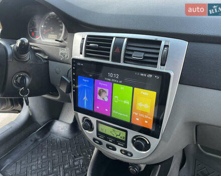 Черный Шевроле Лачетти, объемом двигателя 1.8 л и пробегом 180 тыс. км за 2850 $, фото 8 на Automoto.ua