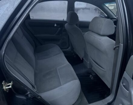 Черный Шевроле Лачетти, объемом двигателя 1.8 л и пробегом 220 тыс. км за 2950 $, фото 10 на Automoto.ua