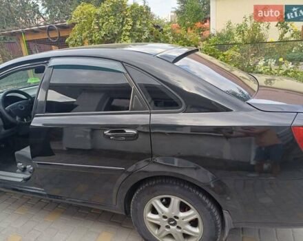 Черный Шевроле Лачетти, объемом двигателя 1.6 л и пробегом 293 тыс. км за 3700 $, фото 3 на Automoto.ua