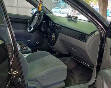 Черный Шевроле Лачетти, объемом двигателя 1.8 л и пробегом 200 тыс. км за 4300 $, фото 3 на Automoto.ua