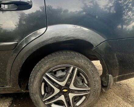 Черный Шевроле Лачетти, объемом двигателя 1.8 л и пробегом 350 тыс. км за 2100 $, фото 9 на Automoto.ua