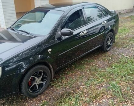 Черный Шевроле Лачетти, объемом двигателя 1.8 л и пробегом 256 тыс. км за 4500 $, фото 3 на Automoto.ua