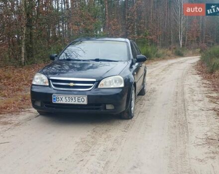 Черный Шевроле Лачетти, объемом двигателя 1.8 л и пробегом 297 тыс. км за 2450 $, фото 2 на Automoto.ua