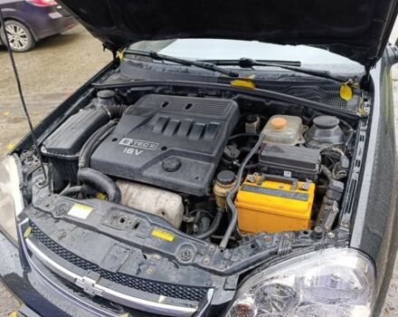 Черный Шевроле Лачетти, объемом двигателя 1.6 л и пробегом 245 тыс. км за 3650 $, фото 6 на Automoto.ua