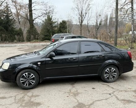 Черный Шевроле Лачетти, объемом двигателя 1.6 л и пробегом 260 тыс. км за 2750 $, фото 4 на Automoto.ua