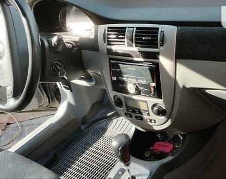 Черный Шевроле Лачетти, объемом двигателя 1.8 л и пробегом 237 тыс. км за 3850 $, фото 9 на Automoto.ua