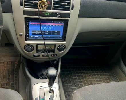 Черный Шевроле Лачетти, объемом двигателя 1.8 л и пробегом 161 тыс. км за 5000 $, фото 9 на Automoto.ua