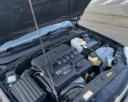 Черный Шевроле Лачетти, объемом двигателя 1.6 л и пробегом 150 тыс. км за 5300 $, фото 16 на Automoto.ua