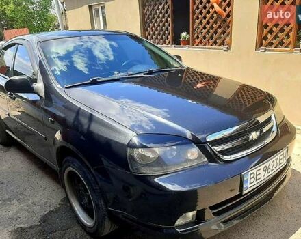 Черный Шевроле Лачетти, объемом двигателя 1.8 л и пробегом 150 тыс. км за 4800 $, фото 3 на Automoto.ua