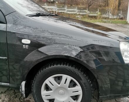 Черный Шевроле Лачетти, объемом двигателя 1.6 л и пробегом 185 тыс. км за 5300 $, фото 12 на Automoto.ua