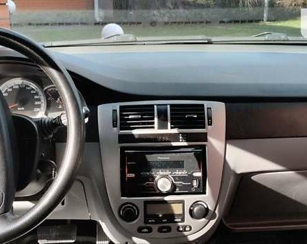 Черный Шевроле Лачетти, объемом двигателя 1.8 л и пробегом 237 тыс. км за 3850 $, фото 10 на Automoto.ua