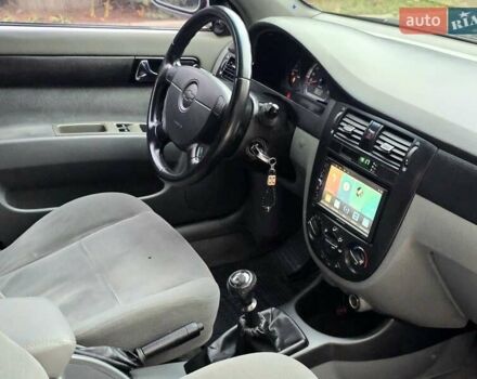 Чорний Шевроле Лачетті, об'ємом двигуна 1.8 л та пробігом 240 тис. км за 3600 $, фото 17 на Automoto.ua