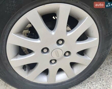 Черный Шевроле Лачетти, объемом двигателя 1.8 л и пробегом 265 тыс. км за 4600 $, фото 14 на Automoto.ua