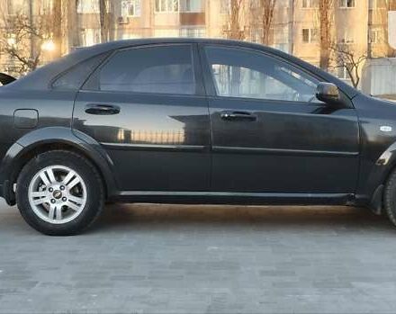 Черный Шевроле Лачетти, объемом двигателя 1.8 л и пробегом 237 тыс. км за 3850 $, фото 2 на Automoto.ua