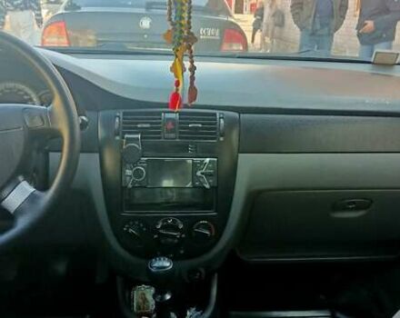 Черный Шевроле Лачетти, объемом двигателя 1.6 л и пробегом 209 тыс. км за 4500 $, фото 1 на Automoto.ua