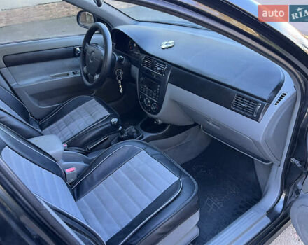 Черный Шевроле Лачетти, объемом двигателя 1.8 л и пробегом 198 тыс. км за 3600 $, фото 17 на Automoto.ua