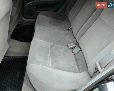 Чорний Шевроле Лачетті, об'ємом двигуна 1.8 л та пробігом 240 тис. км за 3600 $, фото 9 на Automoto.ua