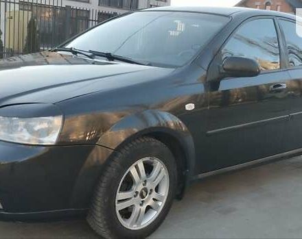 Черный Шевроле Лачетти, объемом двигателя 1.8 л и пробегом 237 тыс. км за 3850 $, фото 4 на Automoto.ua