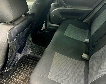 Черный Шевроле Лачетти, объемом двигателя 1.8 л и пробегом 161 тыс. км за 5000 $, фото 7 на Automoto.ua