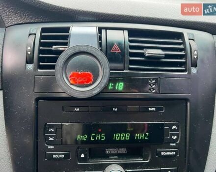 Черный Шевроле Лачетти, объемом двигателя 1.6 л и пробегом 247 тыс. км за 3890 $, фото 25 на Automoto.ua