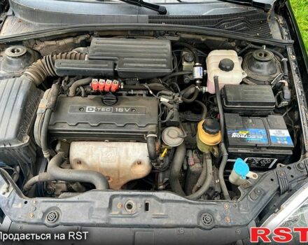 Черный Шевроле Лачетти, объемом двигателя 1.8 л и пробегом 161 тыс. км за 5000 $, фото 4 на Automoto.ua