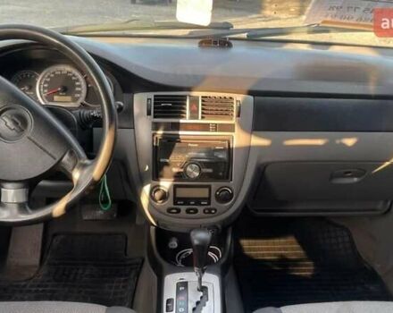 Черный Шевроле Лачетти, объемом двигателя 1.8 л и пробегом 197 тыс. км за 4300 $, фото 3 на Automoto.ua