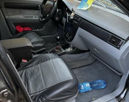 Чорний Шевроле Лачетті, об'ємом двигуна 1.6 л та пробігом 270 тис. км за 3500 $, фото 9 на Automoto.ua
