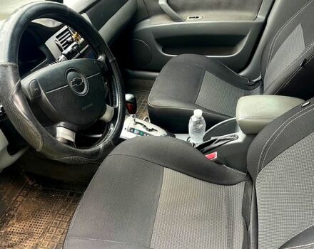 Черный Шевроле Лачетти, объемом двигателя 1.8 л и пробегом 161 тыс. км за 5000 $, фото 6 на Automoto.ua