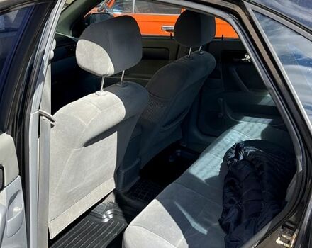 Чорний Шевроле Лачетті, об'ємом двигуна 1.8 л та пробігом 224 тис. км за 4300 $, фото 4 на Automoto.ua