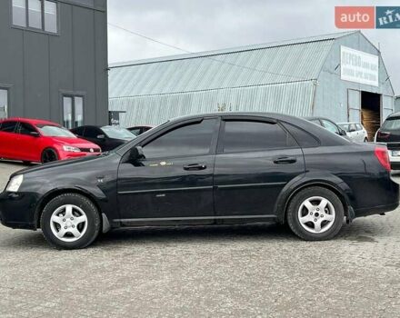Черный Шевроле Лачетти, объемом двигателя 1.6 л и пробегом 247 тыс. км за 3890 $, фото 4 на Automoto.ua