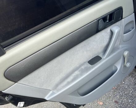 Черный Шевроле Лачетти, объемом двигателя 1.6 л и пробегом 150 тыс. км за 5300 $, фото 12 на Automoto.ua