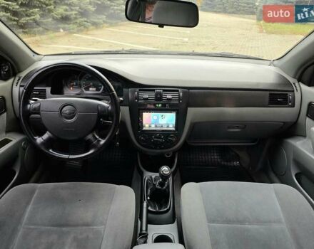 Чорний Шевроле Лачетті, об'ємом двигуна 1.8 л та пробігом 240 тис. км за 3600 $, фото 15 на Automoto.ua