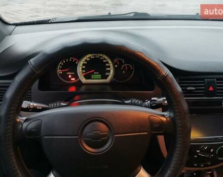 Чорний Шевроле Лачетті, об'ємом двигуна 1.6 л та пробігом 185 тис. км за 5300 $, фото 19 на Automoto.ua