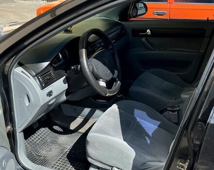 Чорний Шевроле Лачетті, об'ємом двигуна 1.8 л та пробігом 224 тис. км за 4300 $, фото 3 на Automoto.ua