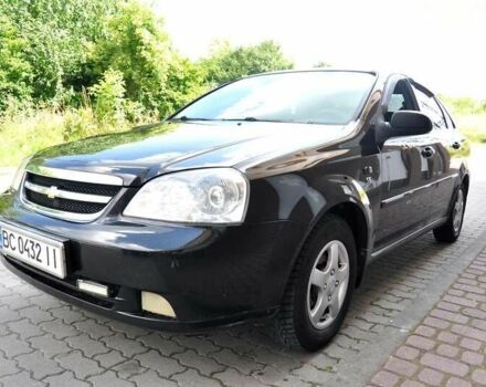 Черный Шевроле Лачетти, объемом двигателя 1.6 л и пробегом 245 тыс. км за 2999 $, фото 3 на Automoto.ua