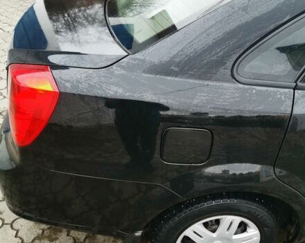 Черный Шевроле Лачетти, объемом двигателя 1.6 л и пробегом 185 тыс. км за 5300 $, фото 9 на Automoto.ua