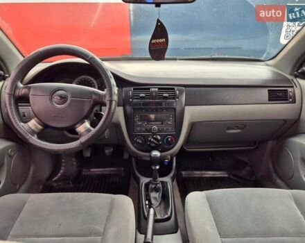 Черный Шевроле Лачетти, объемом двигателя 1.6 л и пробегом 380 тыс. км за 3990 $, фото 12 на Automoto.ua