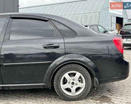 Черный Шевроле Лачетти, объемом двигателя 1.6 л и пробегом 247 тыс. км за 3890 $, фото 5 на Automoto.ua