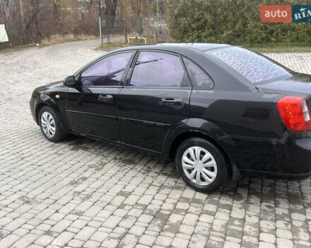 Черный Шевроле Лачетти, объемом двигателя 1.8 л и пробегом 200 тыс. км за 2900 $, фото 5 на Automoto.ua